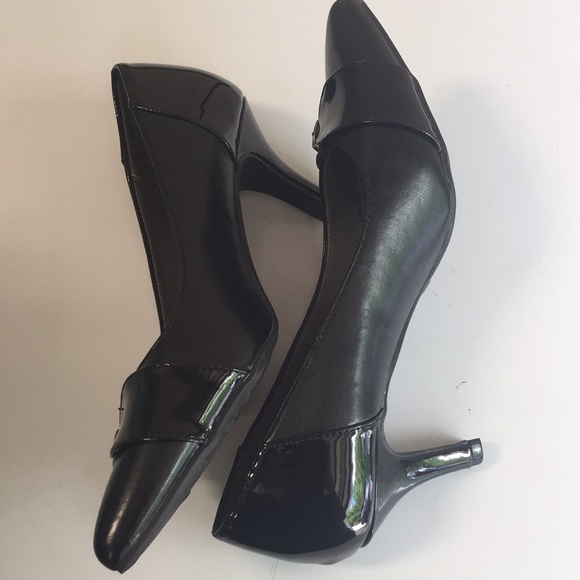 Marbella Black Pointed toe heels - Picture 8 of 16